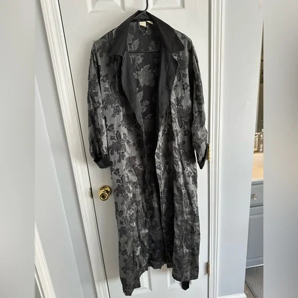 Vintage Victoria’s Secret VS Gold Label Black Floral Kimono Long Robe Velvet 90s - Picture 1 of 9